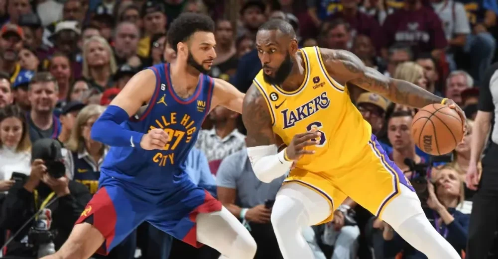  费德勒巅峰对决，穆雷与50激战热火分钟，精彩发挥胜负难料！